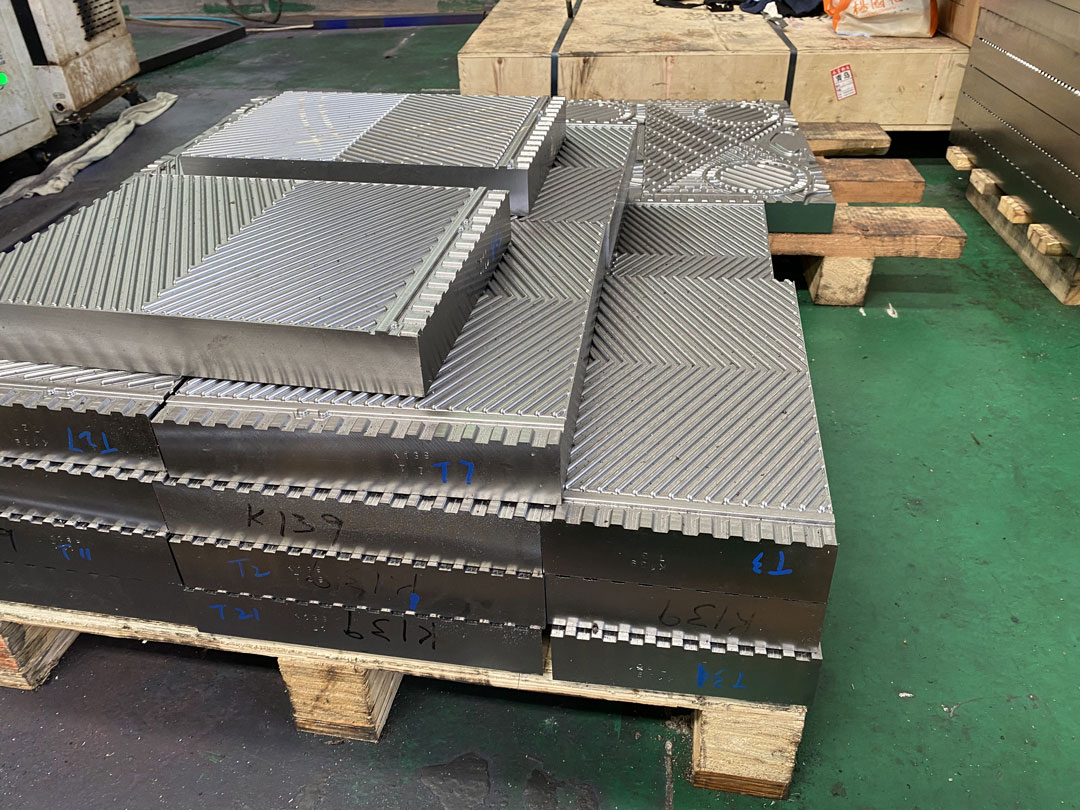 板式換熱器板片模具是一整張的嗎？